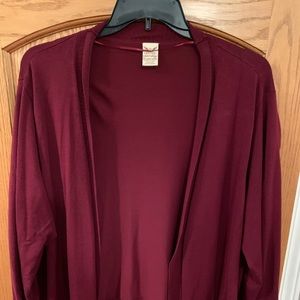 Maroon cardigan 4x